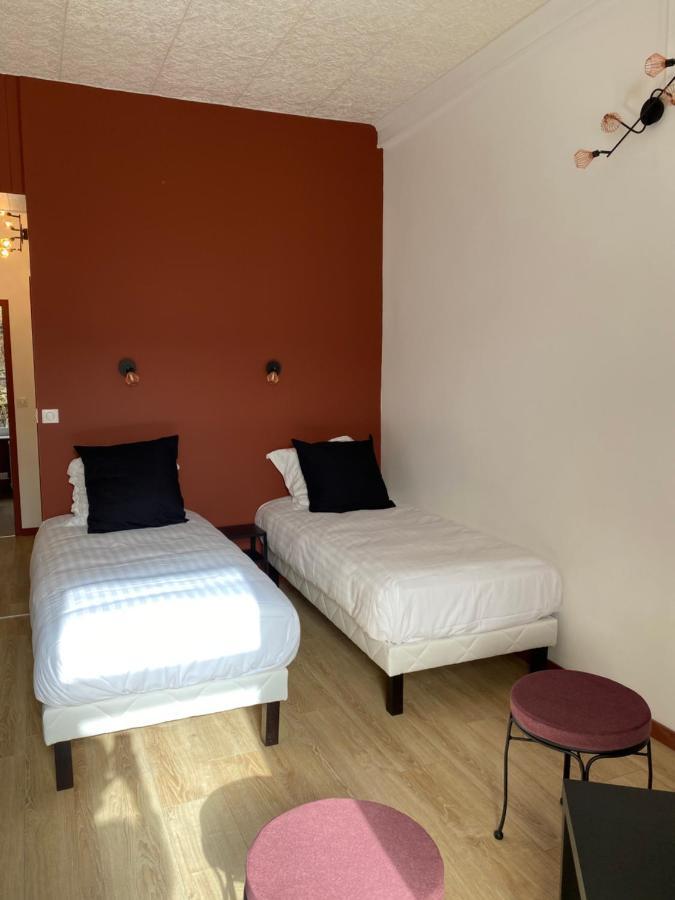 Hotel La Bonne Hotesse Chambon-sur-Lac Εξωτερικό φωτογραφία