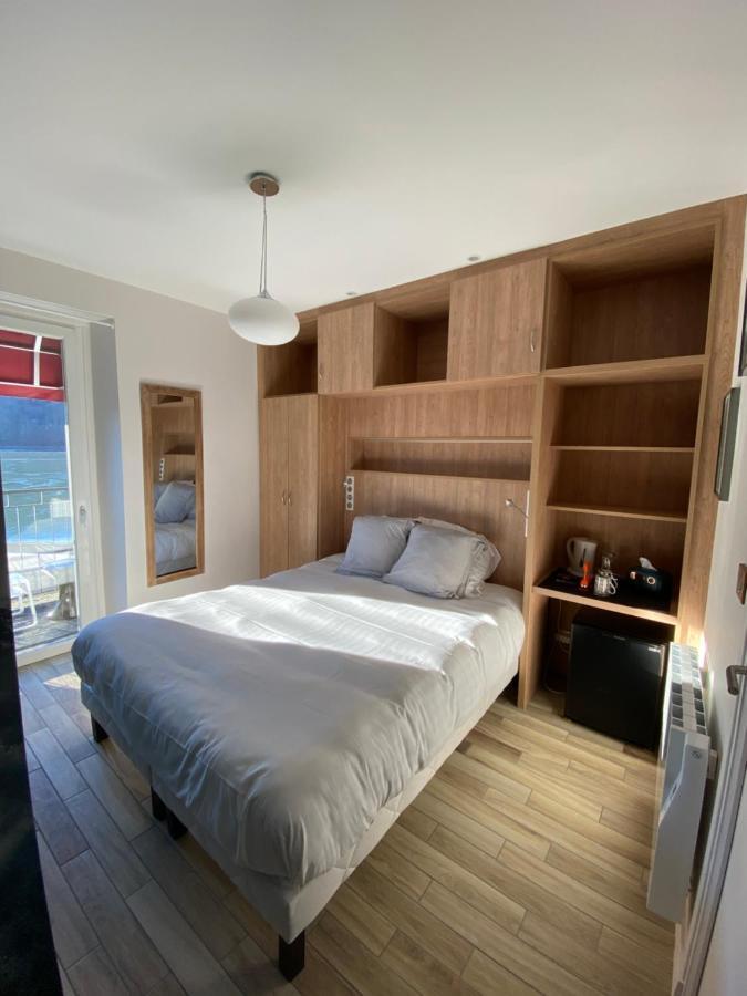 Hotel La Bonne Hotesse Chambon-sur-Lac Εξωτερικό φωτογραφία