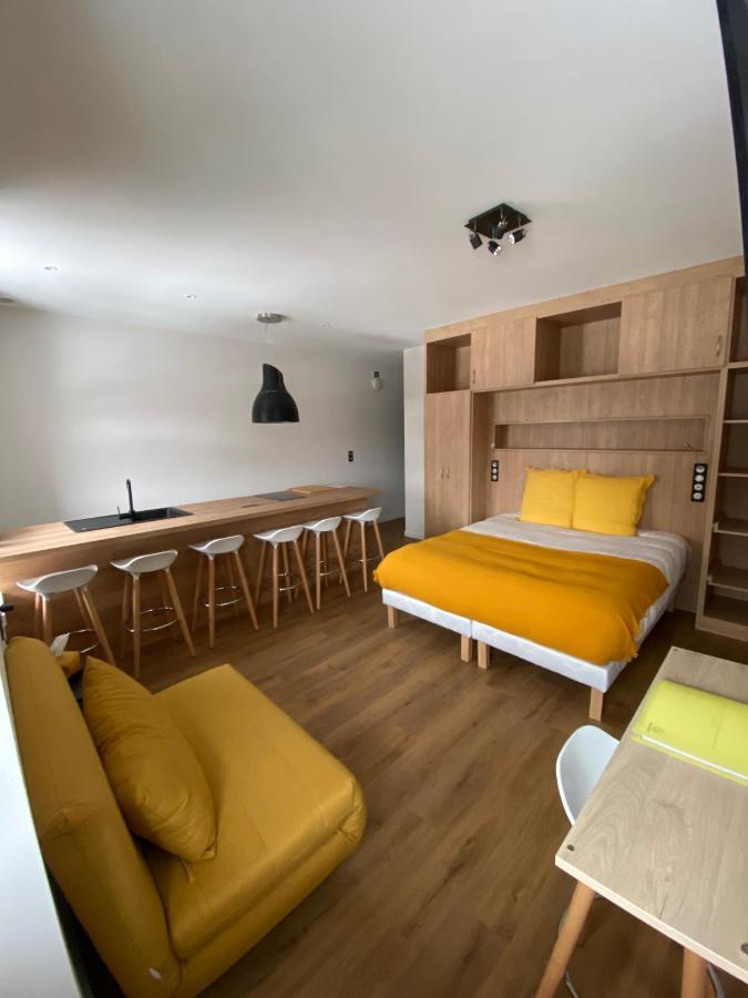 Hotel La Bonne Hotesse Chambon-sur-Lac Εξωτερικό φωτογραφία