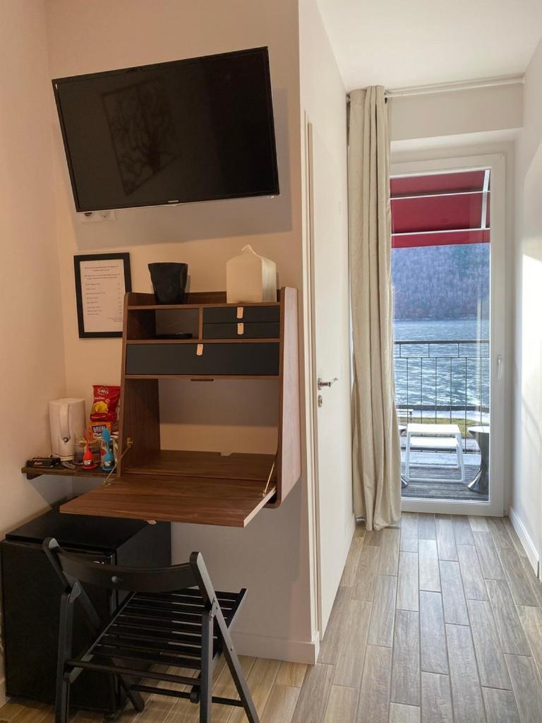 Hotel La Bonne Hotesse Chambon-sur-Lac Δωμάτιο φωτογραφία